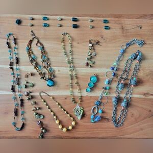 Elegant Multicolor Beaded Jewelry Set